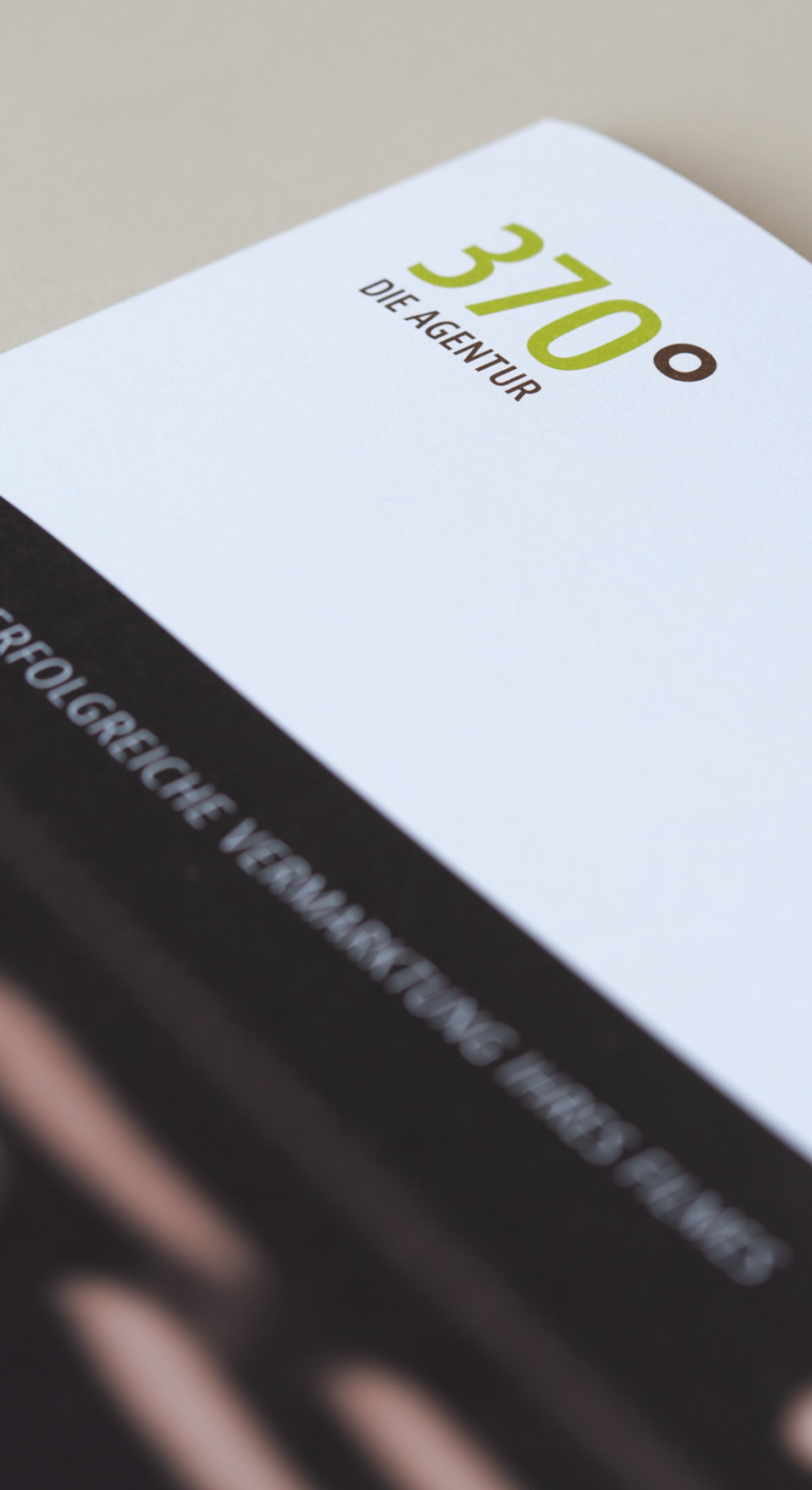 Corporate Design: 370° – Die Agentur